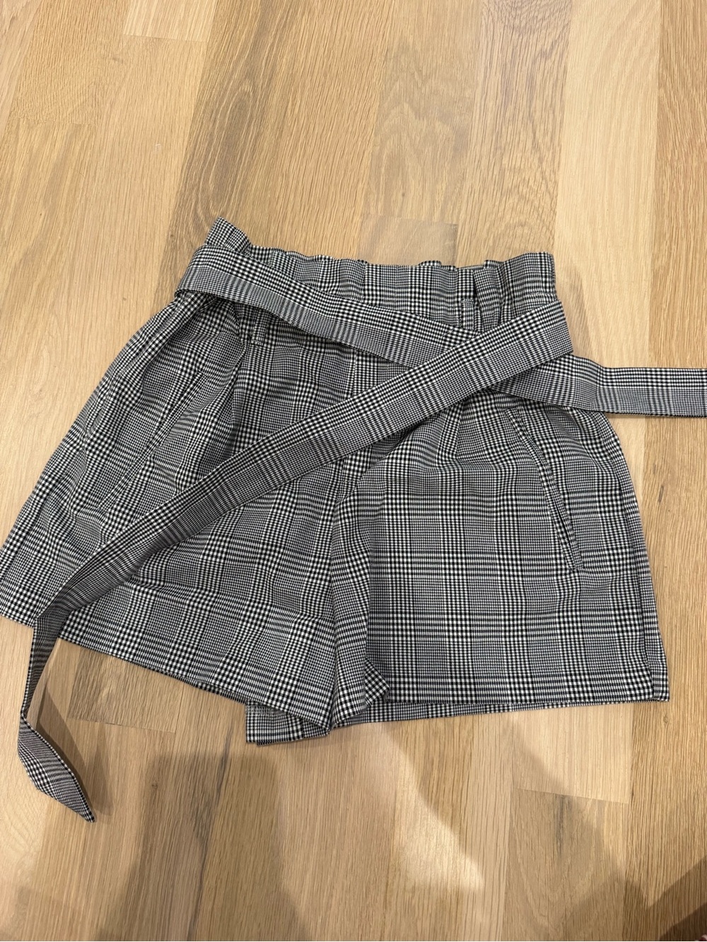 Zara Black & White Glen Plaid Paperbag Shorts